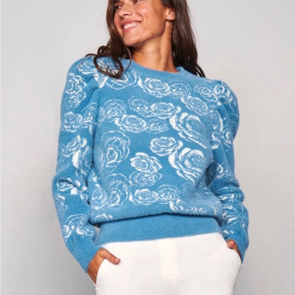 Floral design sweater. Super soft. NWT